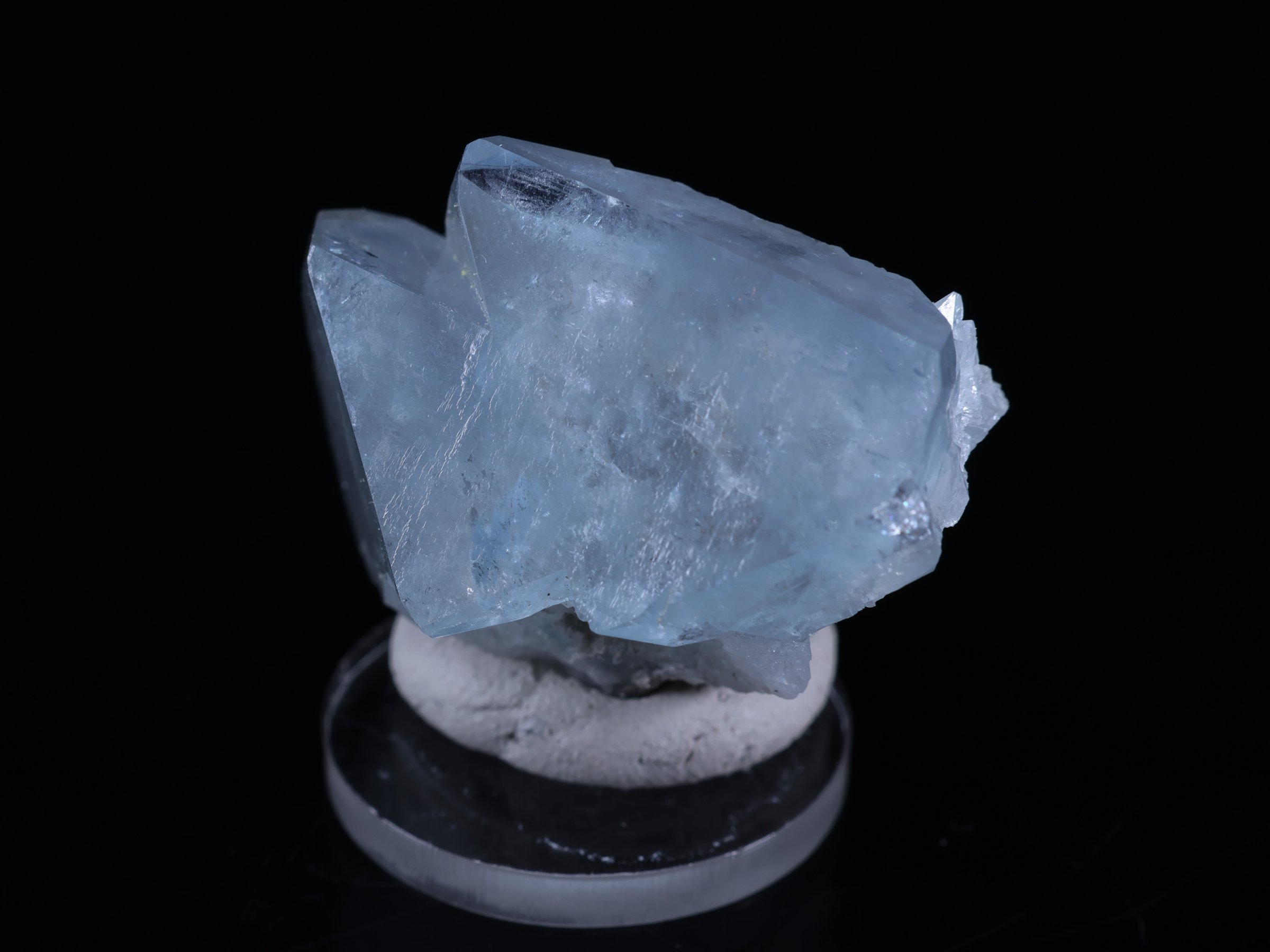 Cristal celestina azul claro de Madagascar