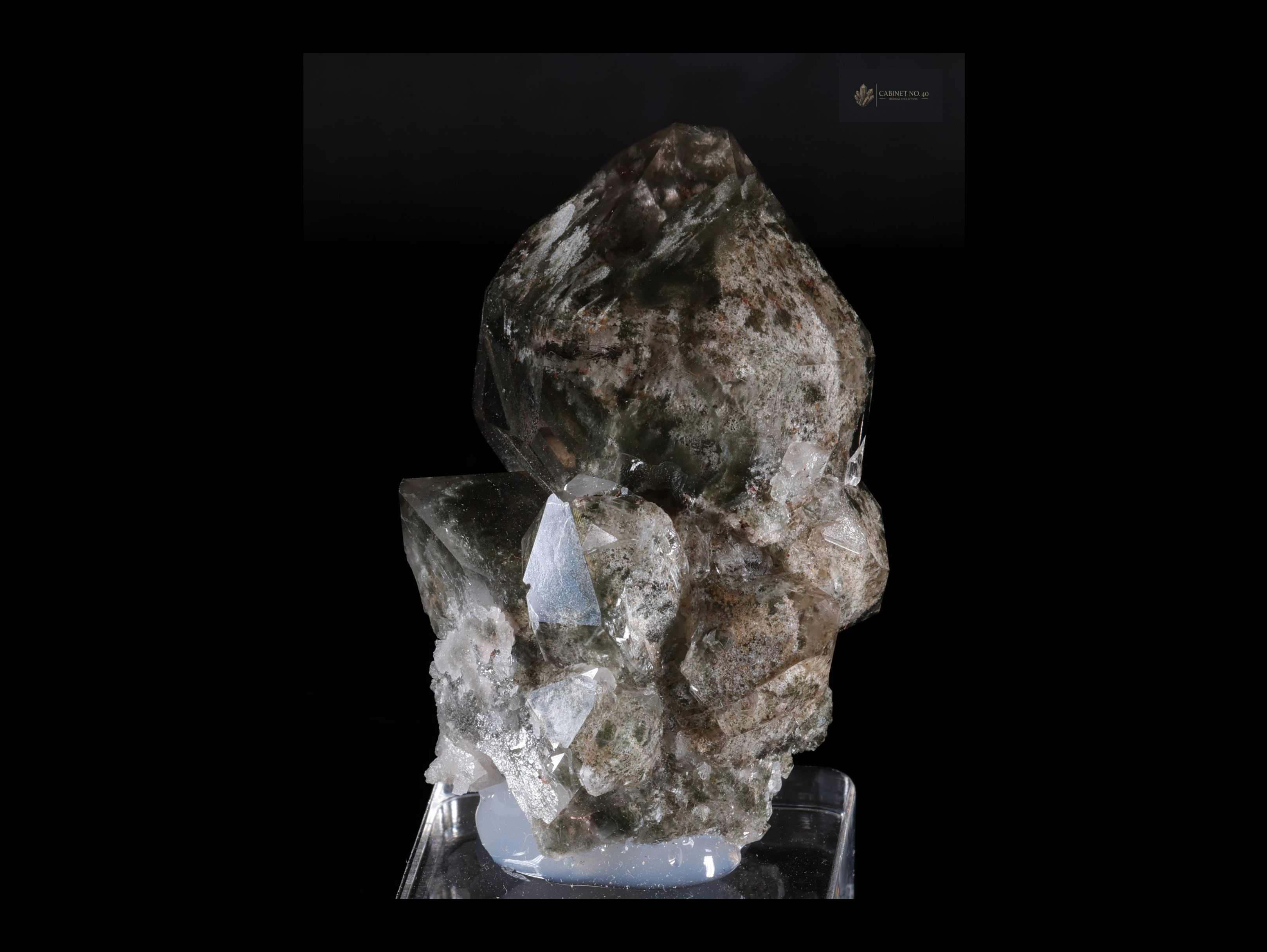 Quartz with Chlorite Inclusions