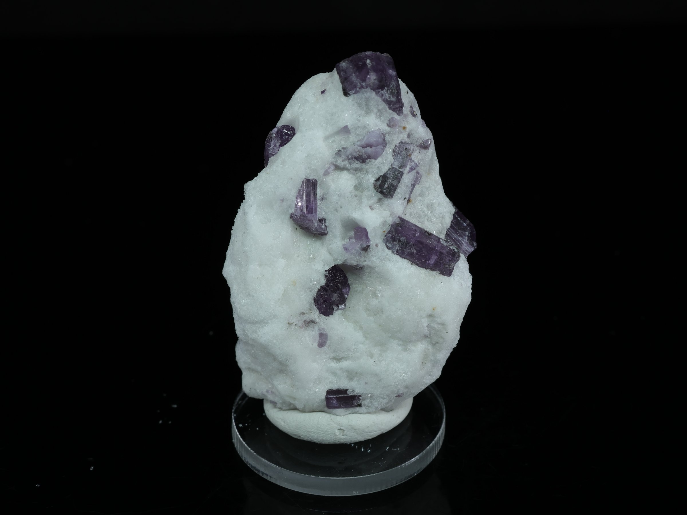 Purple crystals of scapolite from Afghanistan
