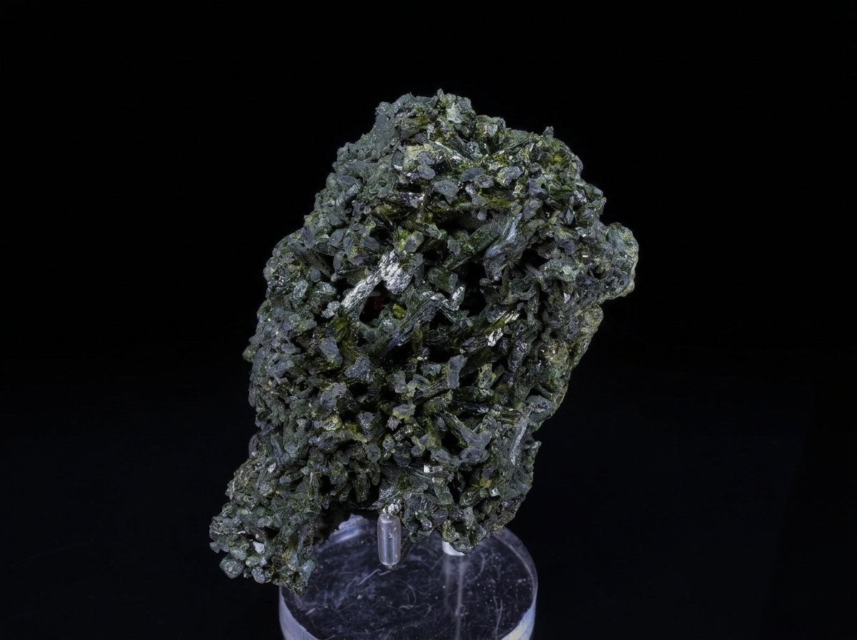 Ciemnozielony epidot z Pakistanu - 9,5cm