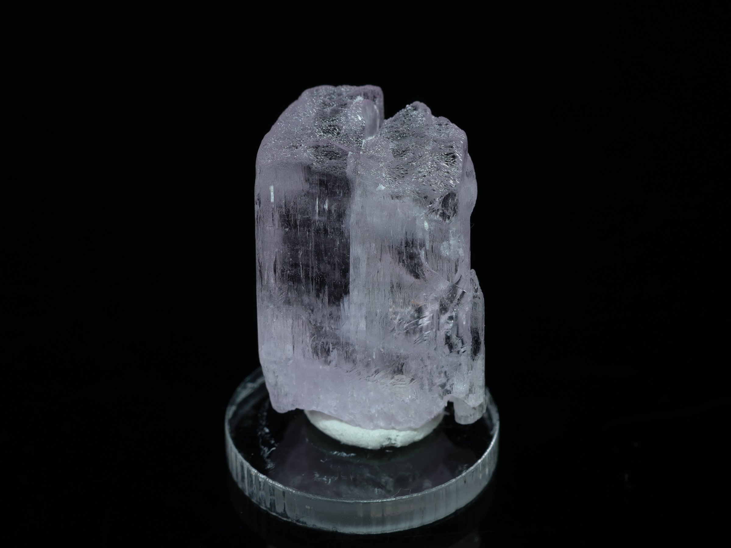 Cristal rosa claro de kunzita de Afganistán - 2.4 cm