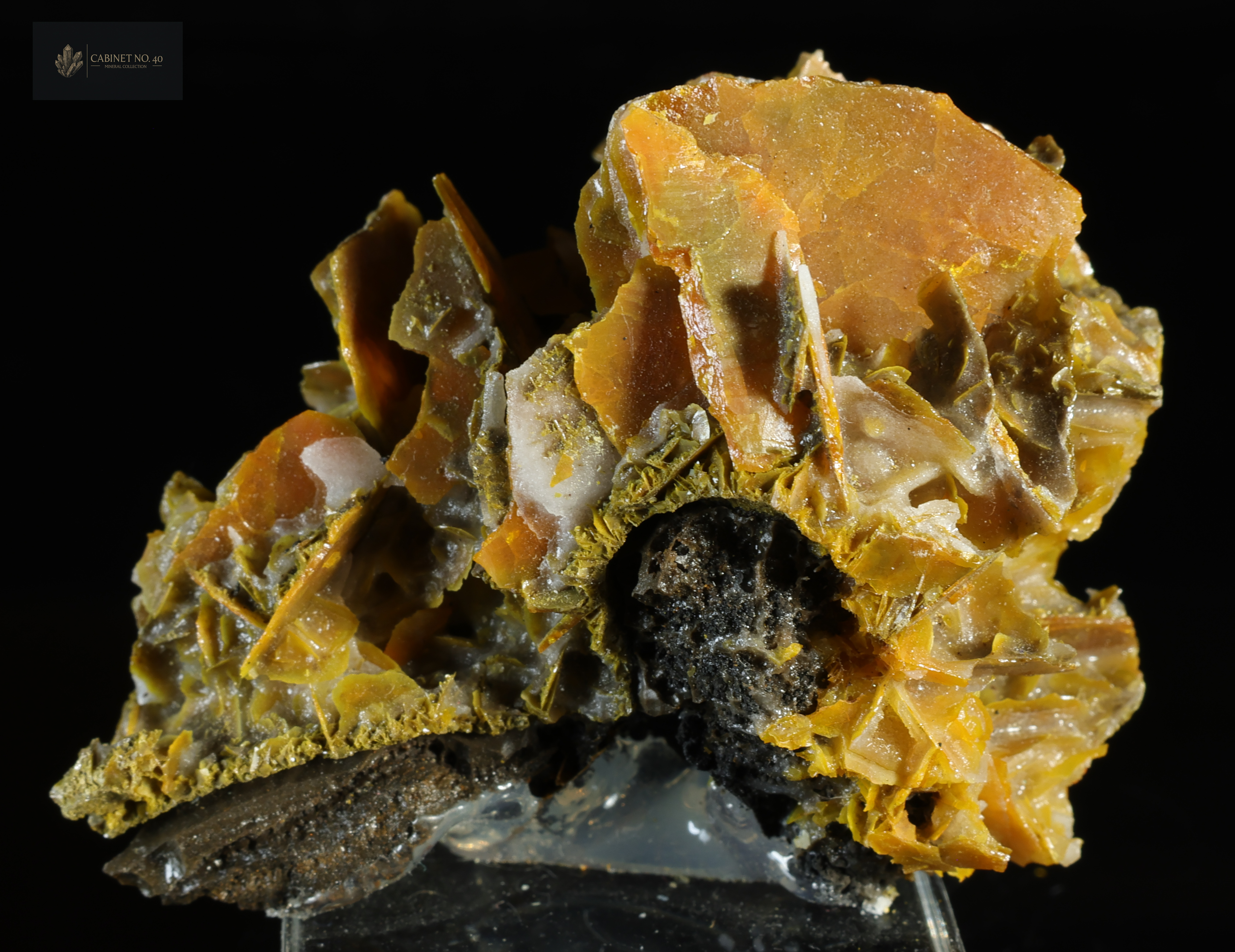 Wulfenite