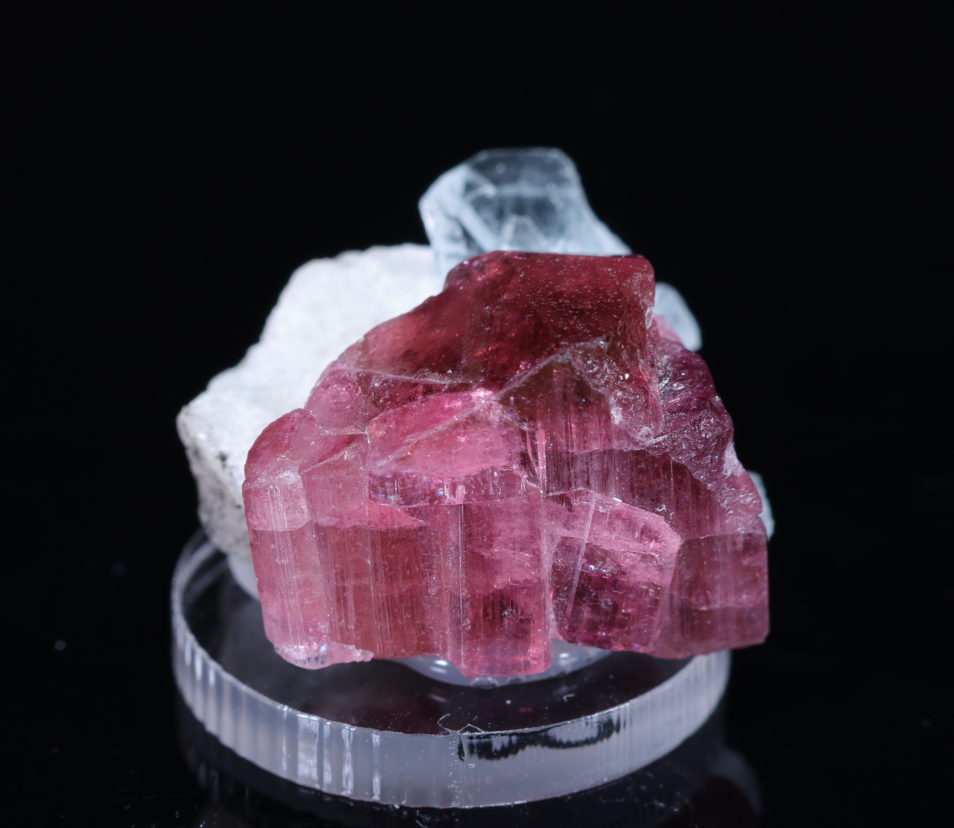 Rubelita rosa y aguamarina azul claro de Pakistán