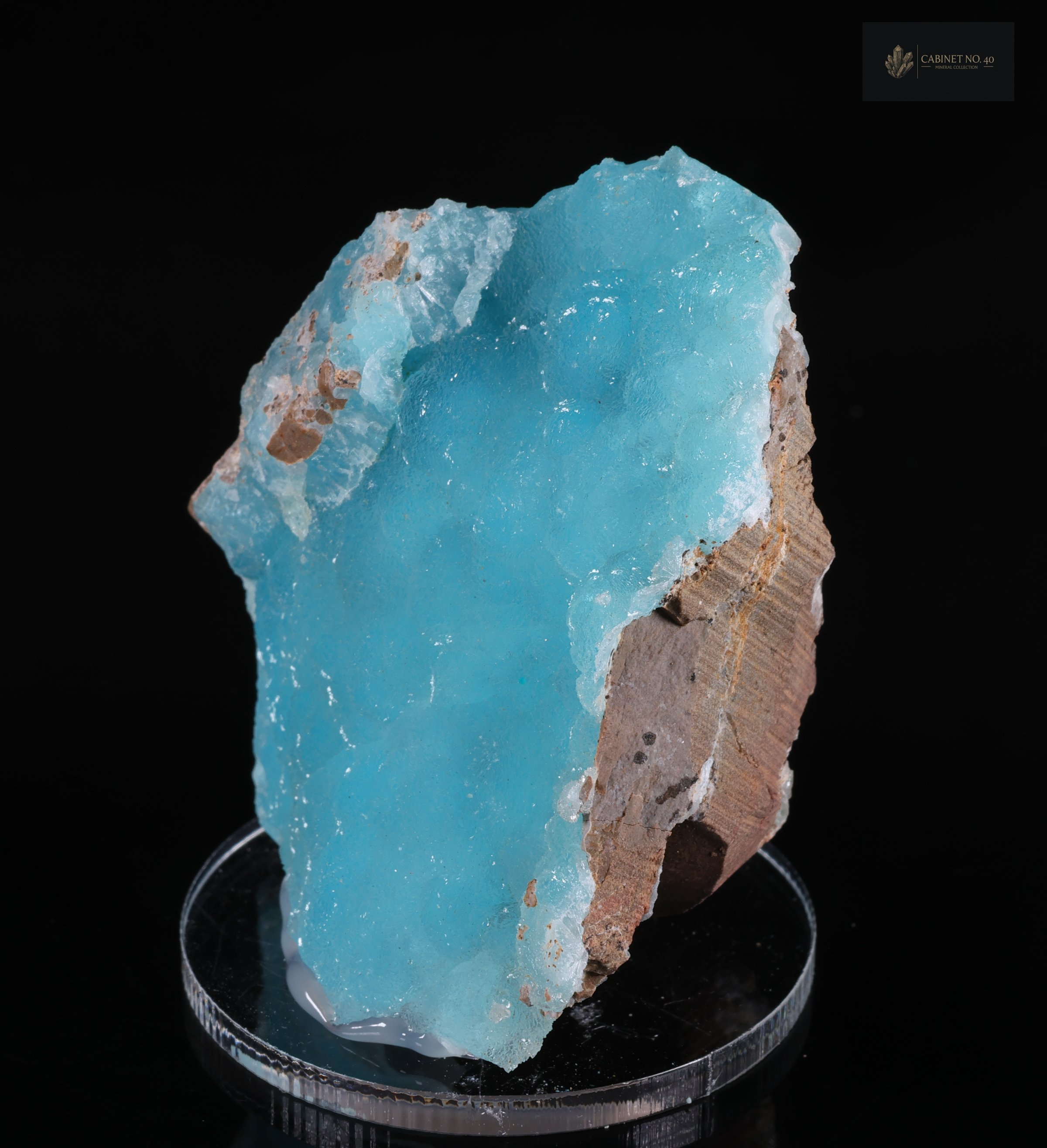 Intensely blue hemimorphite from the Republic of the Congo