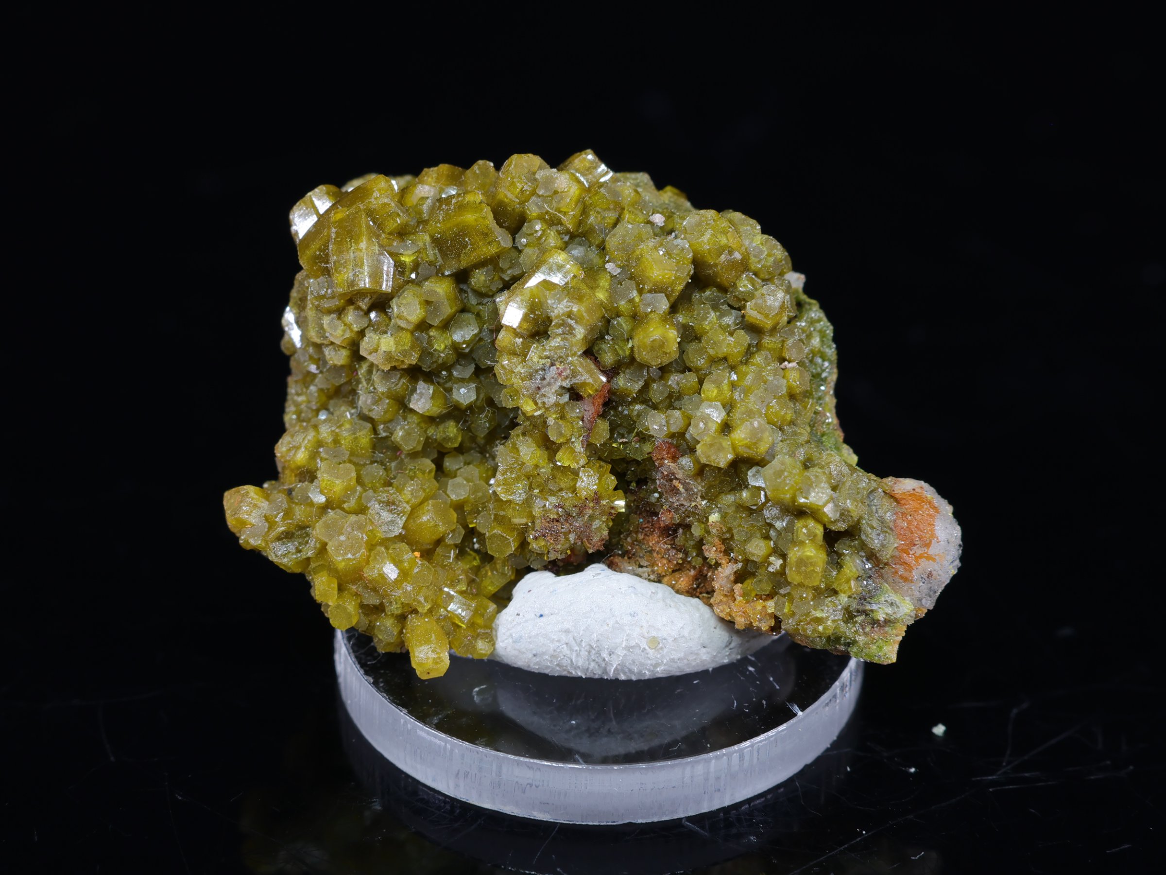 Olive-green Pyromorphite from the Daoping Mine in China - Daoping Mine, Gongcheng, Guilin, Guangxi