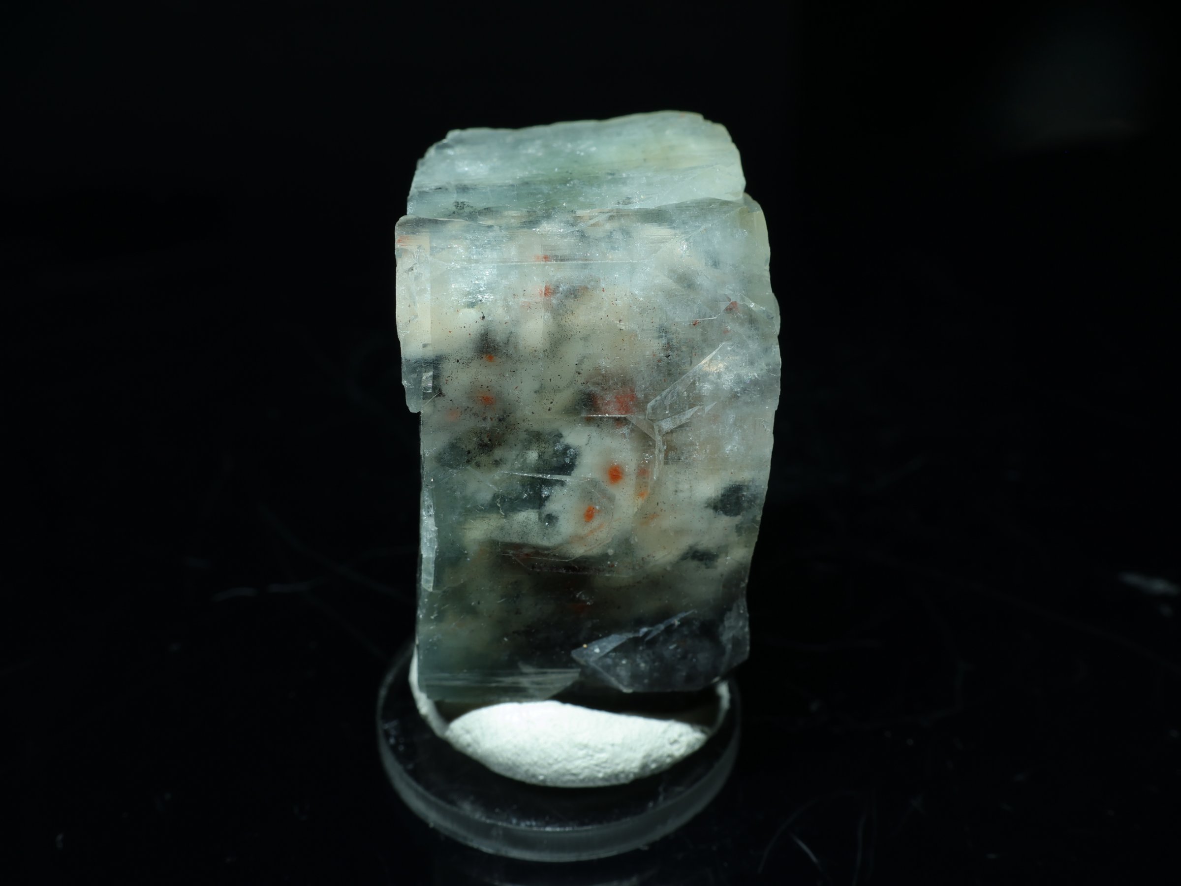 Light Green Apophyllite Crystal from Aurangabad, India