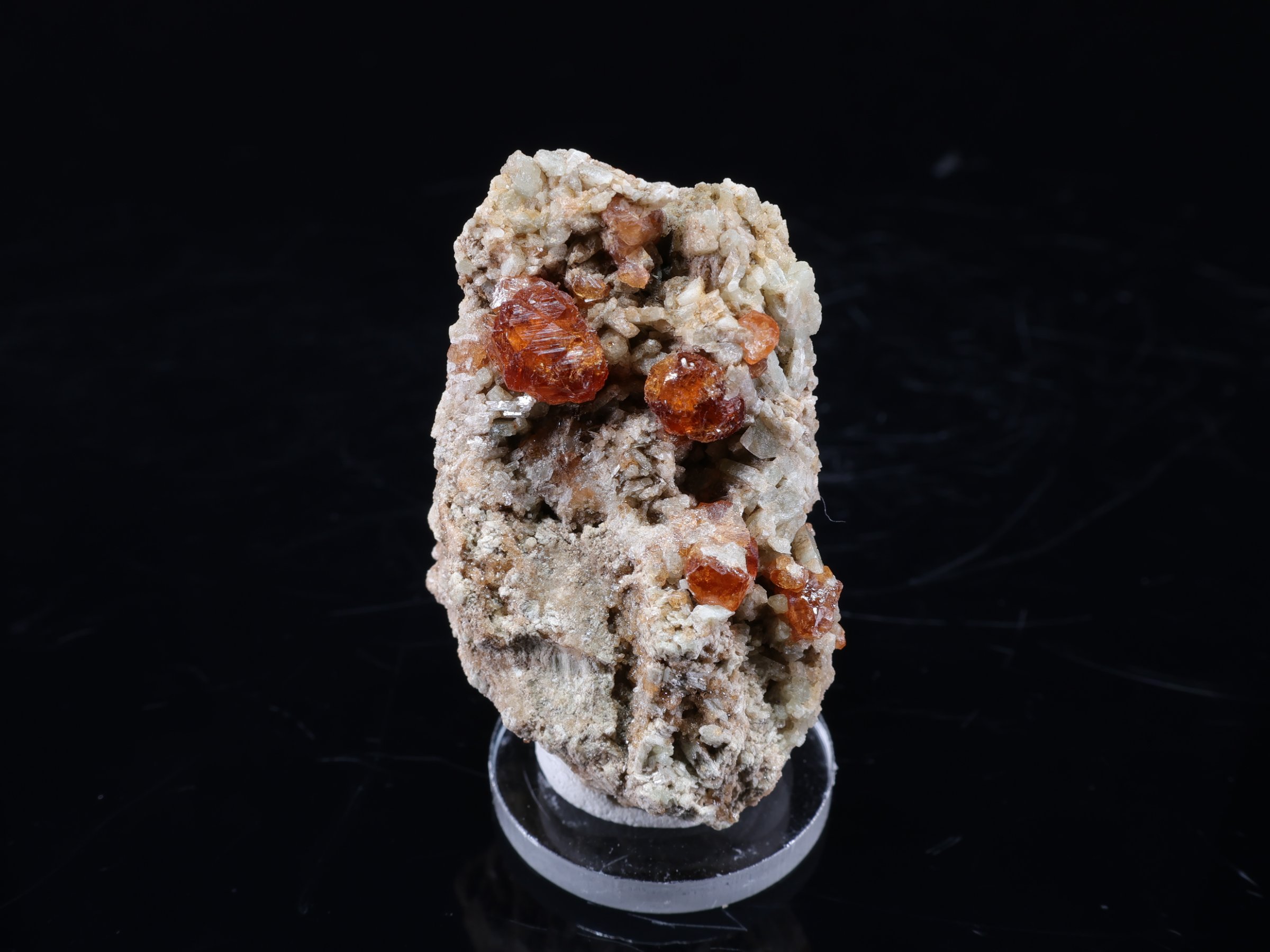 Orange crystals of Spessartine from Pakistan - 3.7 cm