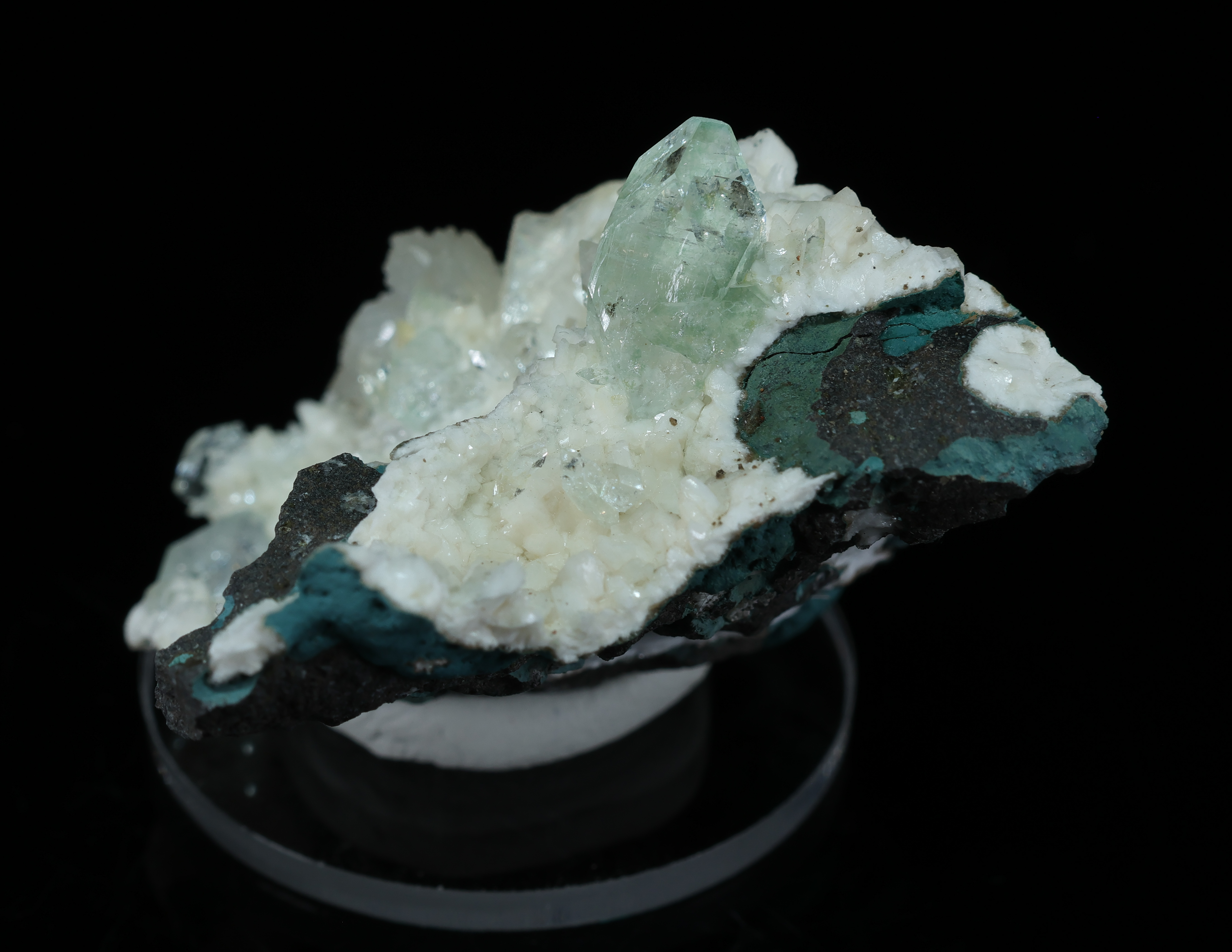Green Apophyllite and White Heulandite from Pune, India