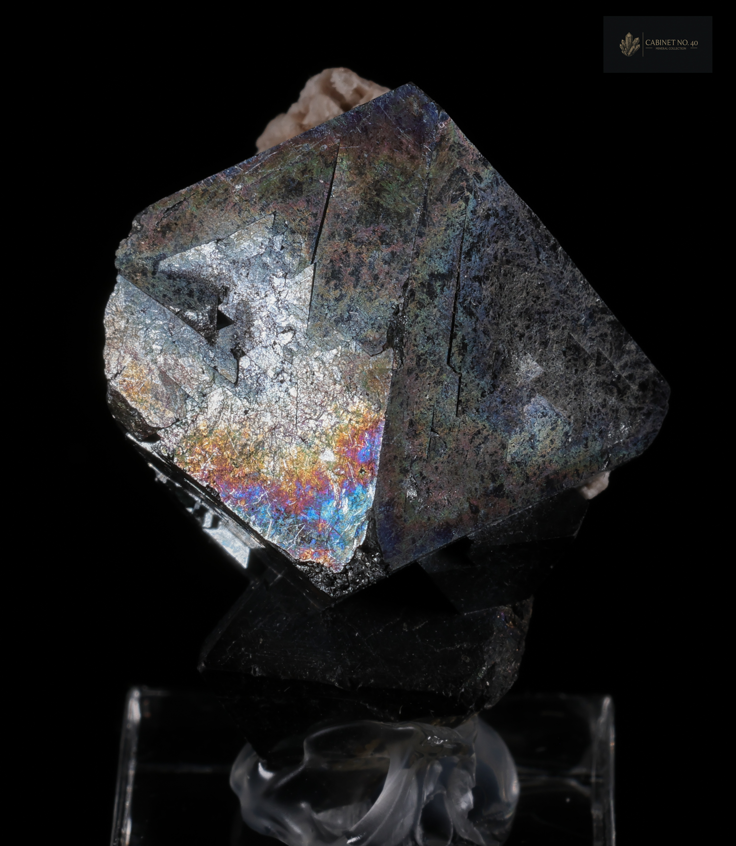 Czarny magnetyt z Cerro Huañaquina w Boliwii
