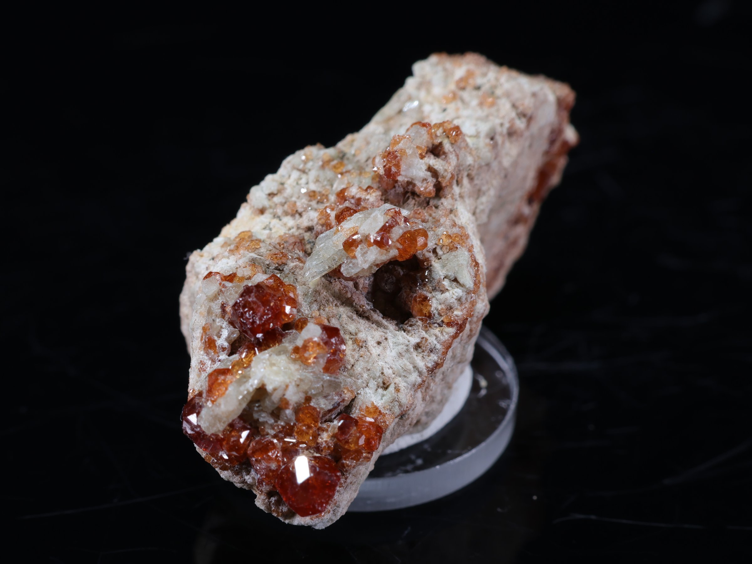 Pomarańczowe kryształy spessartynu z Pakistanu - 4 cm
