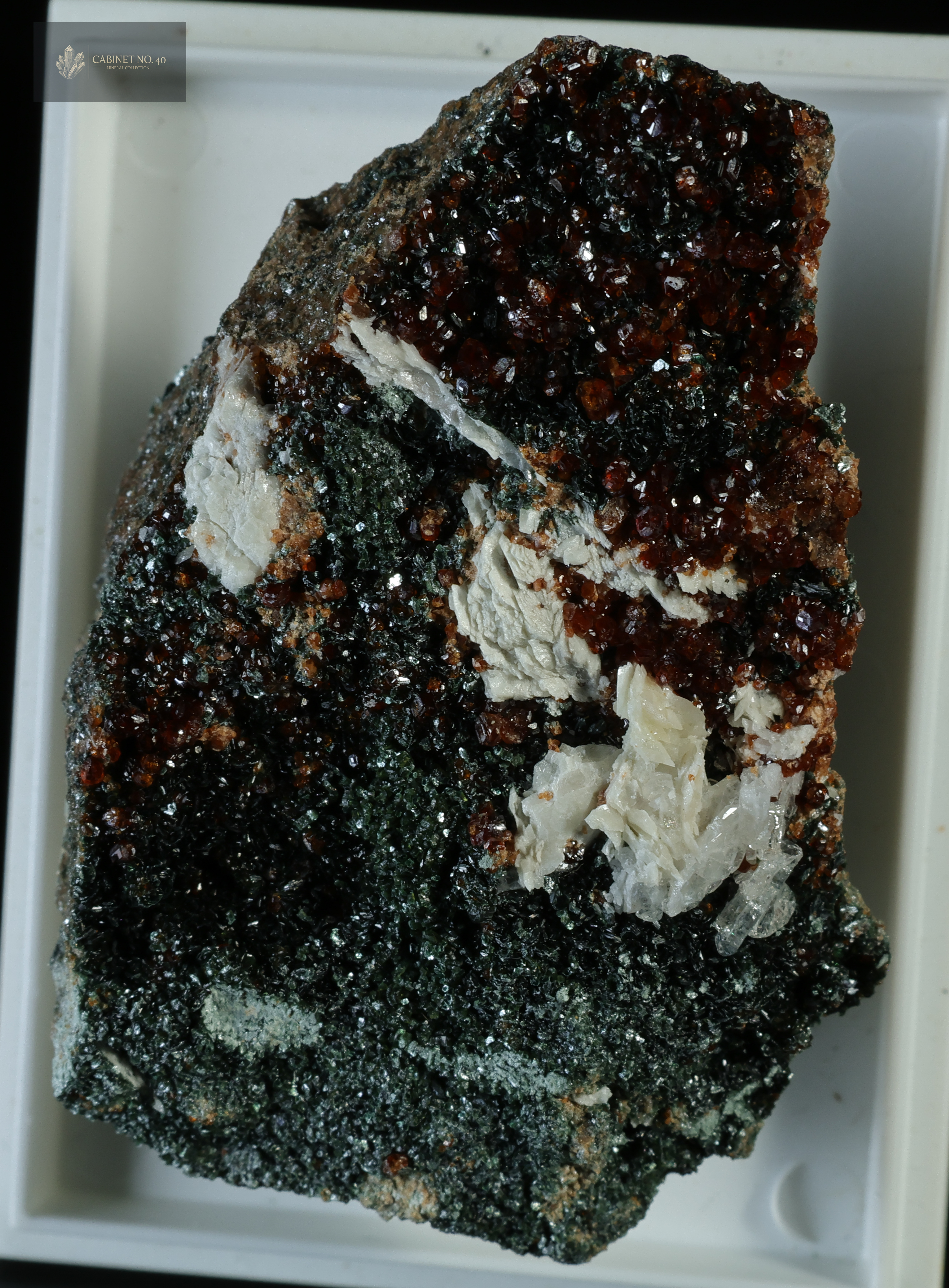 Hessonite Garnet, Clinochlore, Diopside