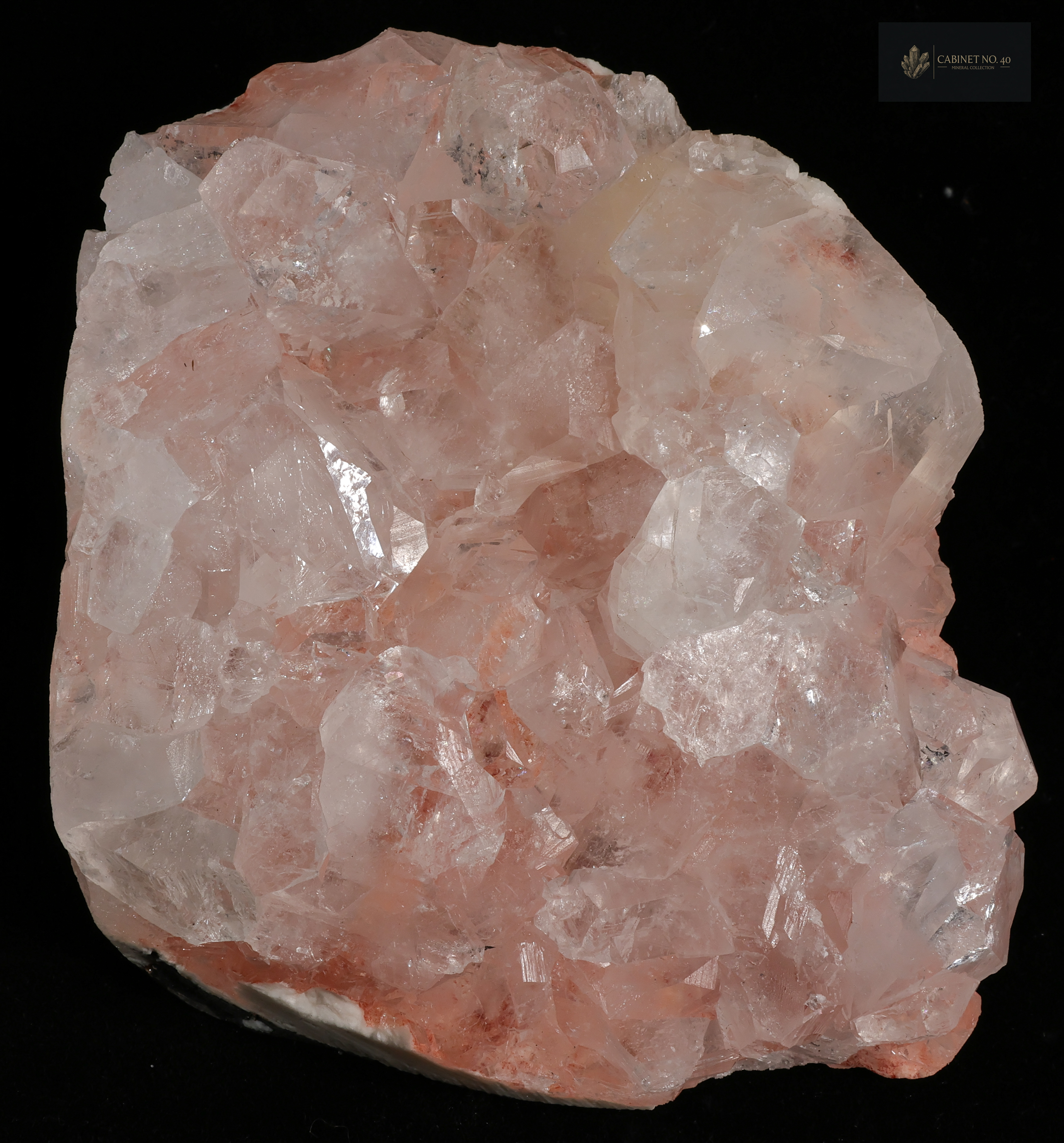 Fluorapofyllit-(K)
