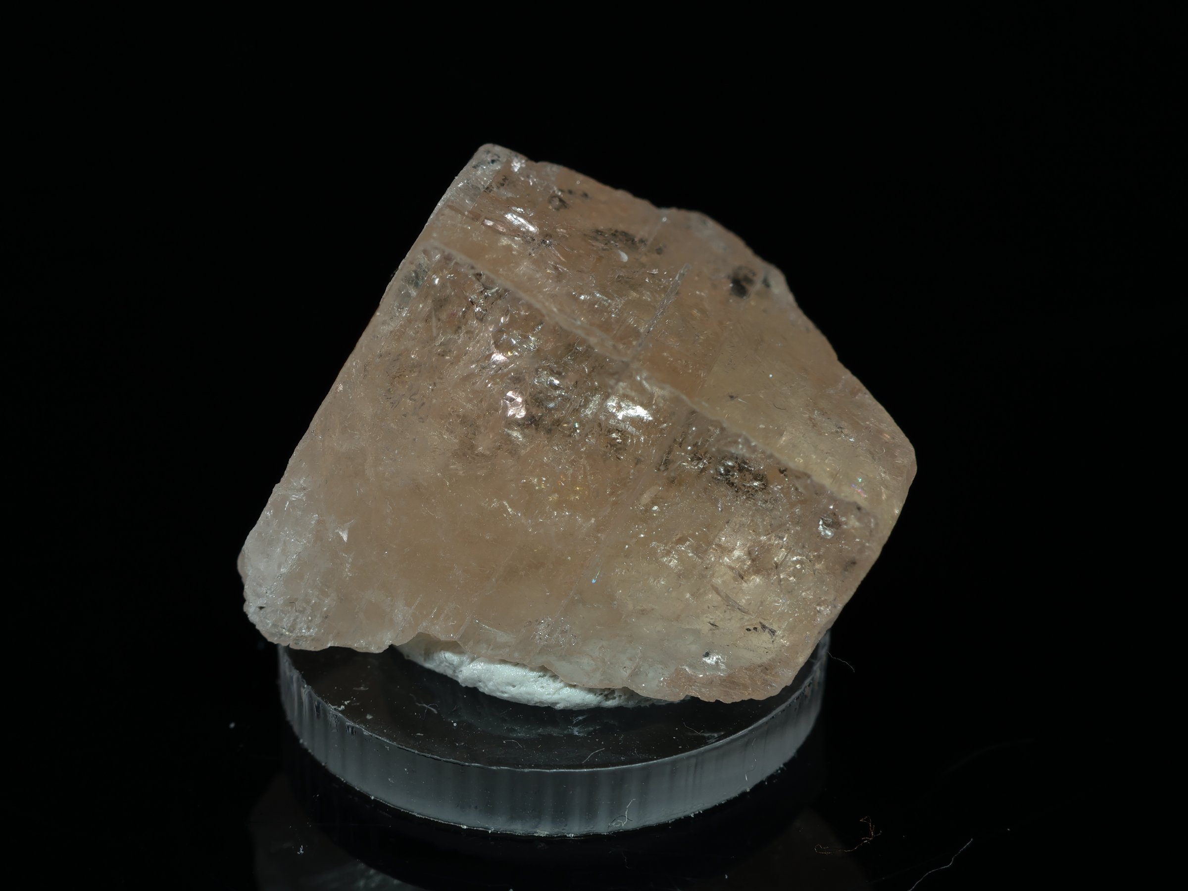 Topaz Crystal from Pakistan - 2 cm - -