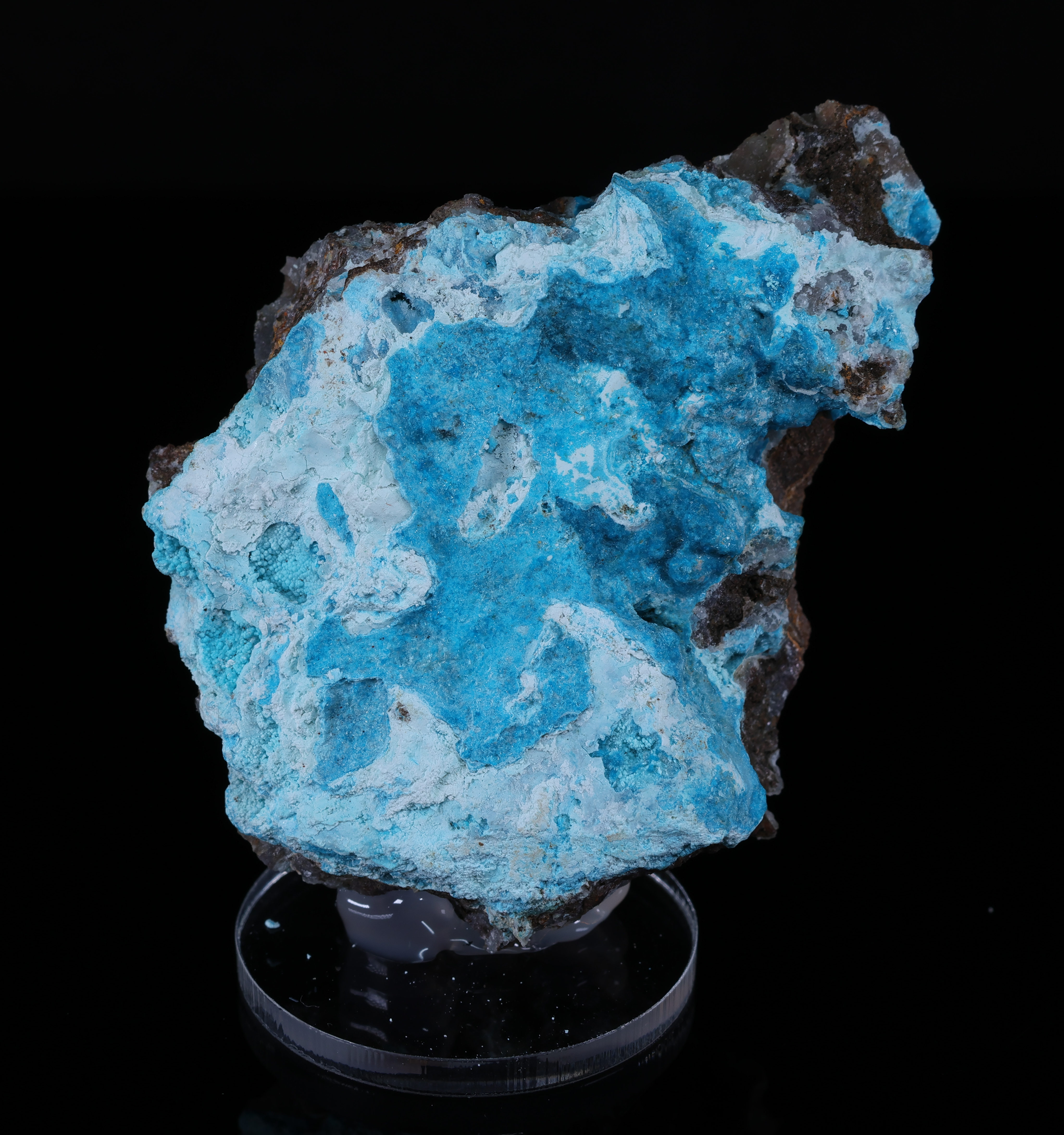Błękitny serpieryt z Hilarion Mine w Grecji