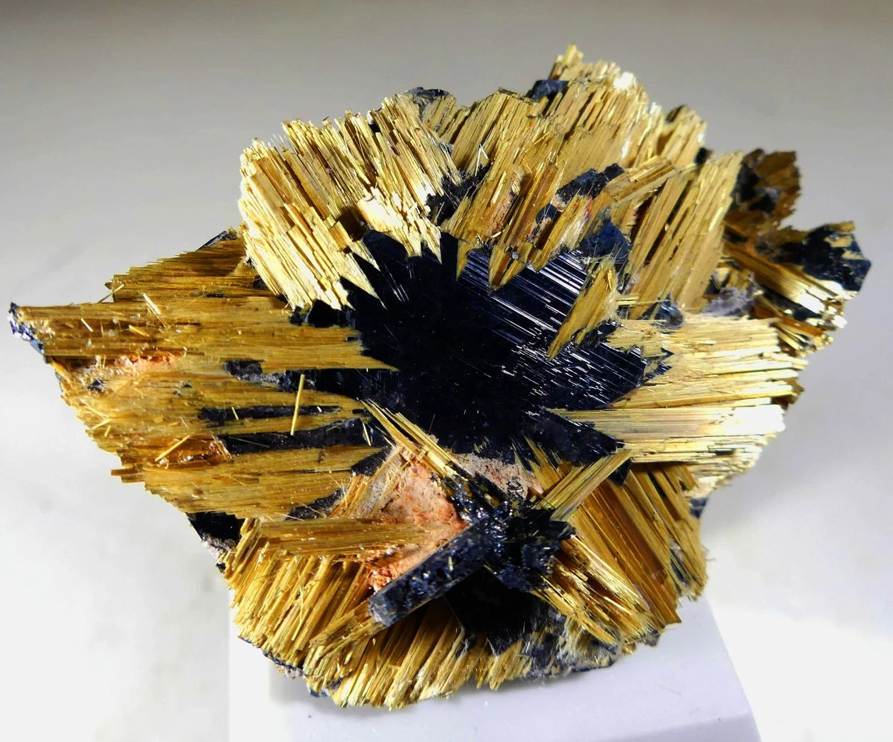 Okaz mineralny
