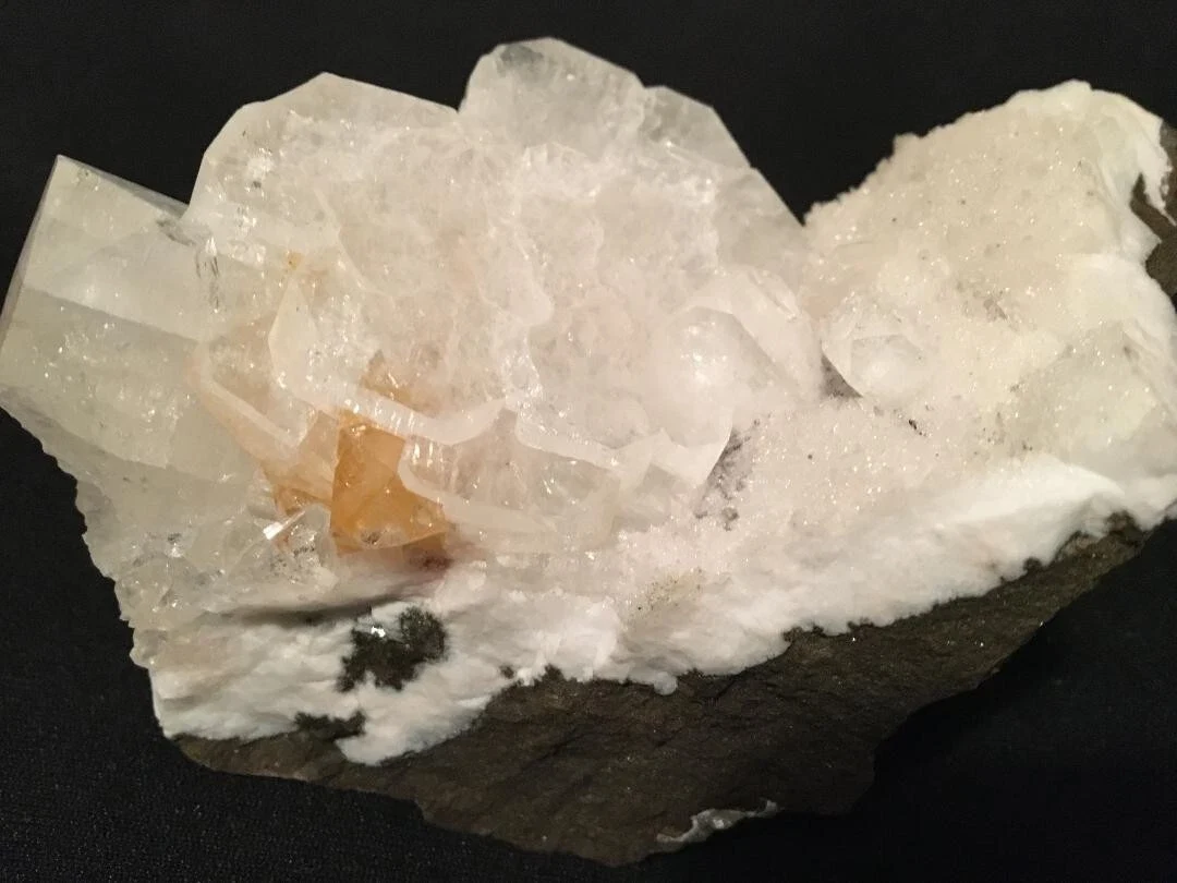 Okaz mineralny