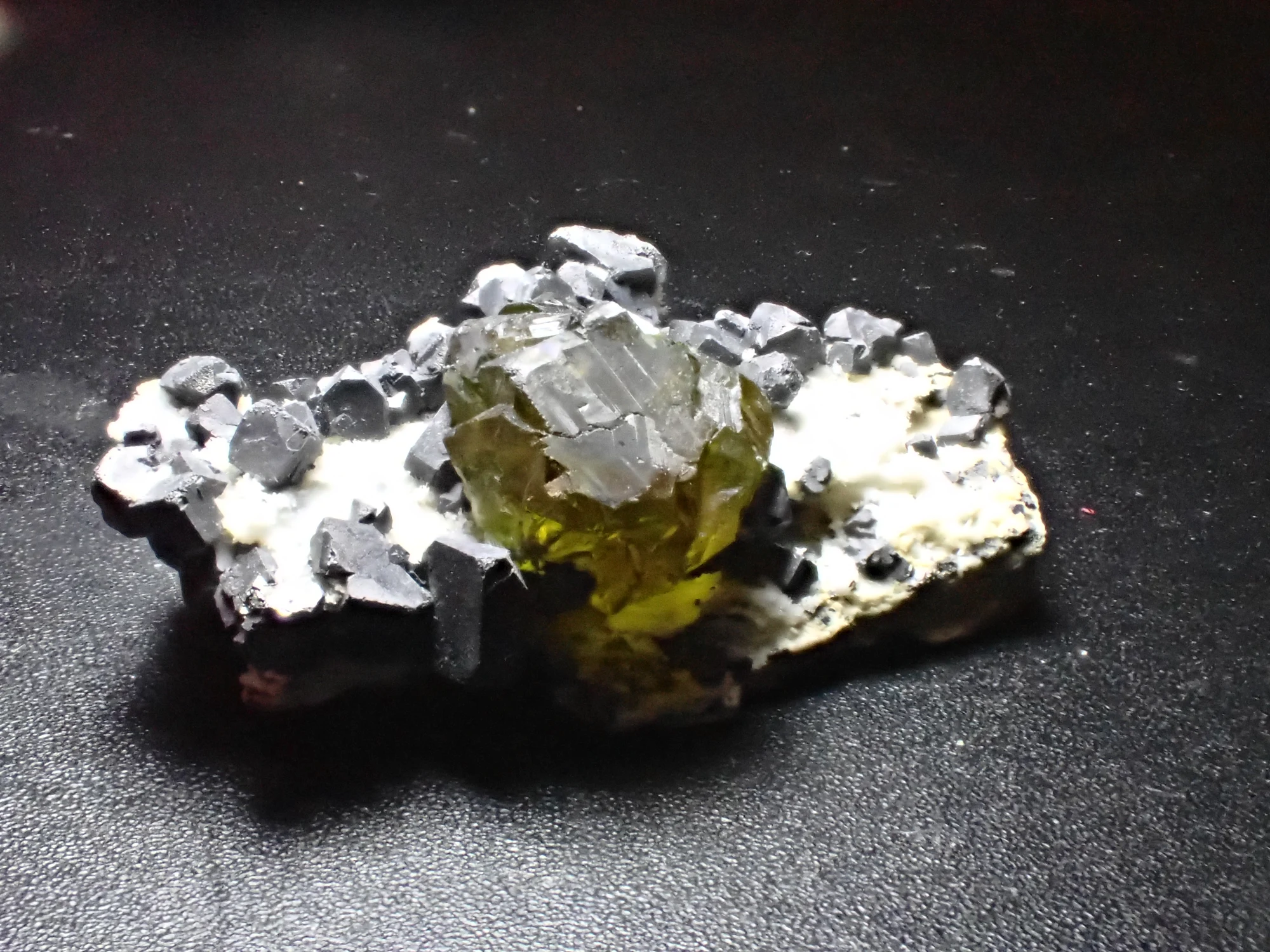 Okaz mineralny