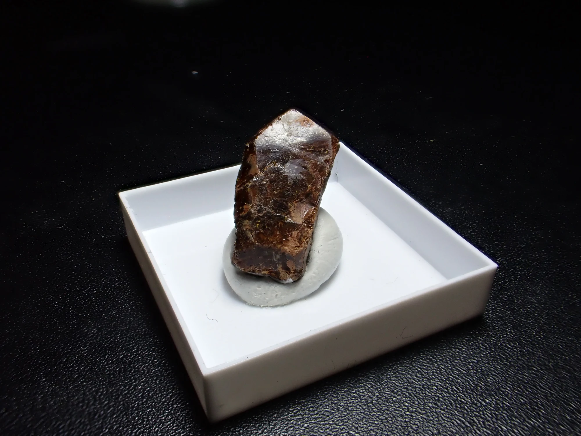Okaz mineralny